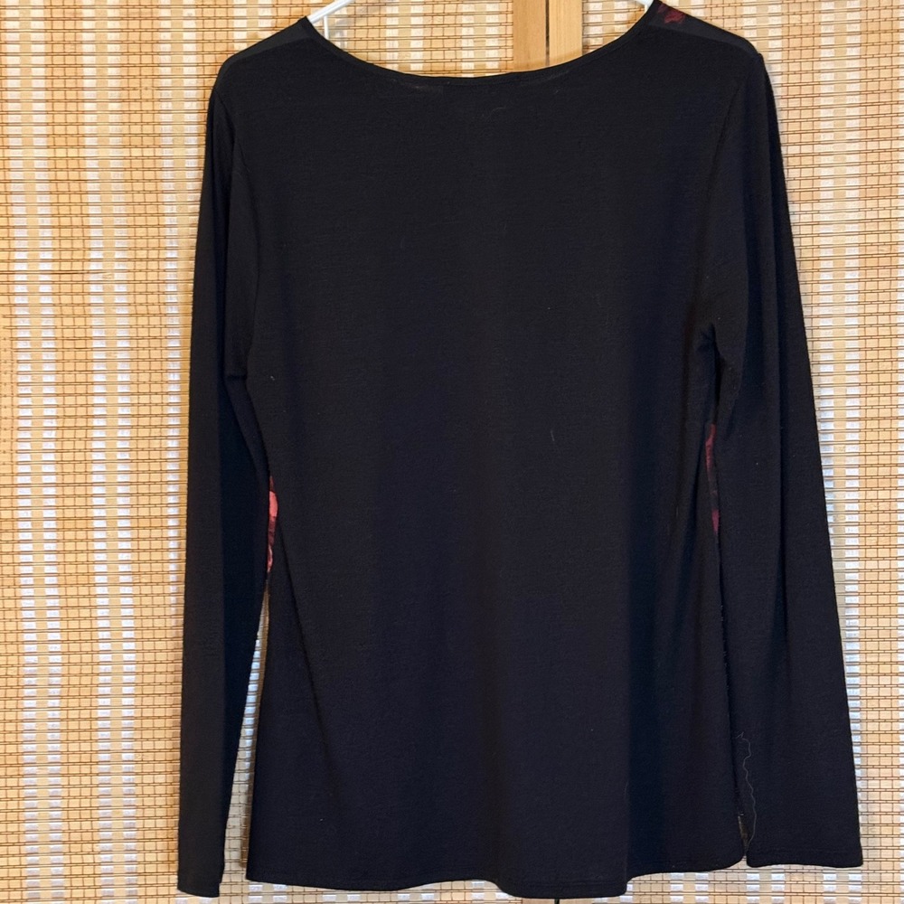 41 Hawthorn Women Black Red Floral Split Neck Long Sleeve Top Mixed Media M - Picture 3 of 7